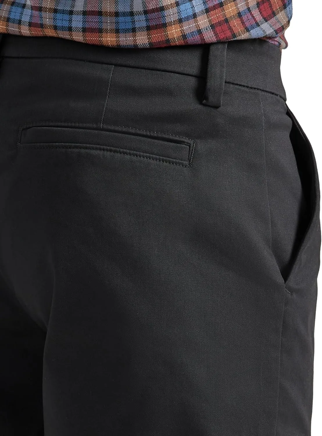 Lee Men's Flat Front Relaxed Straight Pant