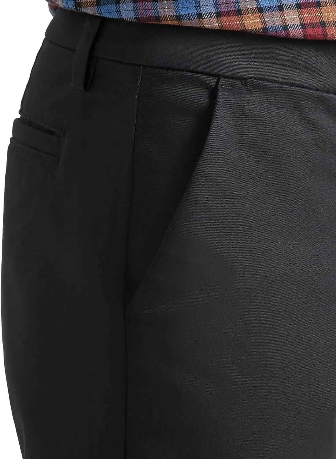 Lee Men's Flat Front Relaxed Straight Pant