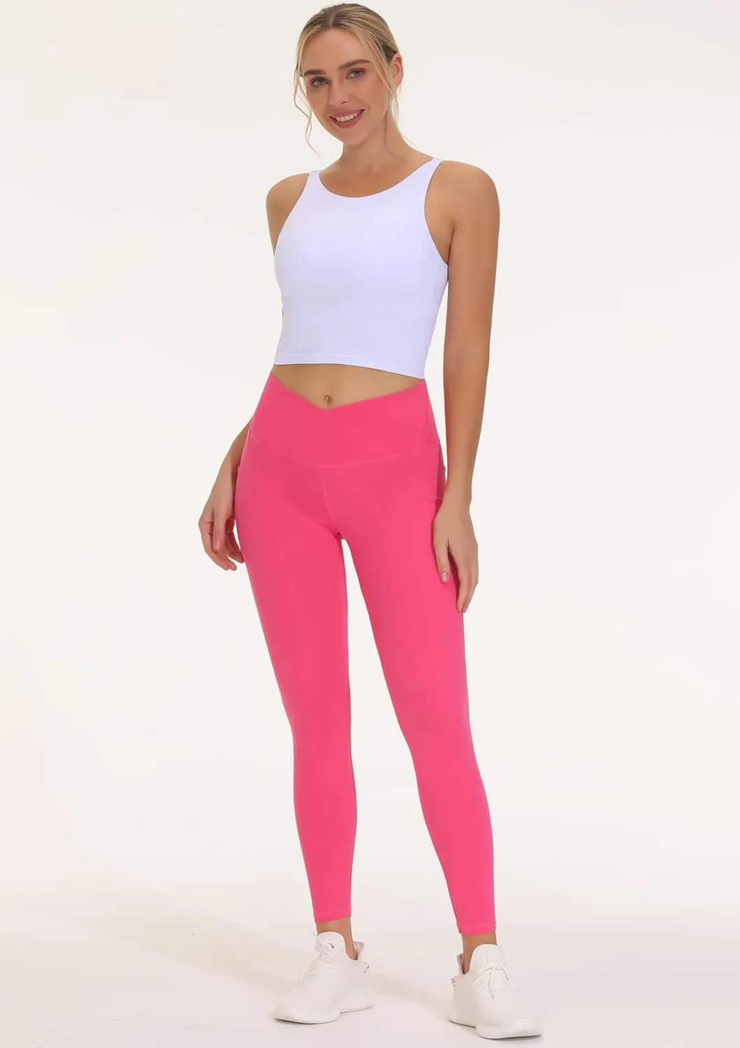 THE GYM PEOPLE Women's Sports Bra Sleeveless Workout Tank Tops Running Yoga Cropped Tops with Removable Padded