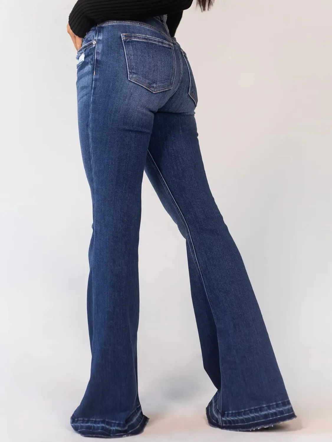 utcoco High Waisted Bootcut Jeans for Women 2025 Fashion Stretch Slim Fit Bell Bottom Flare Jeans for Women