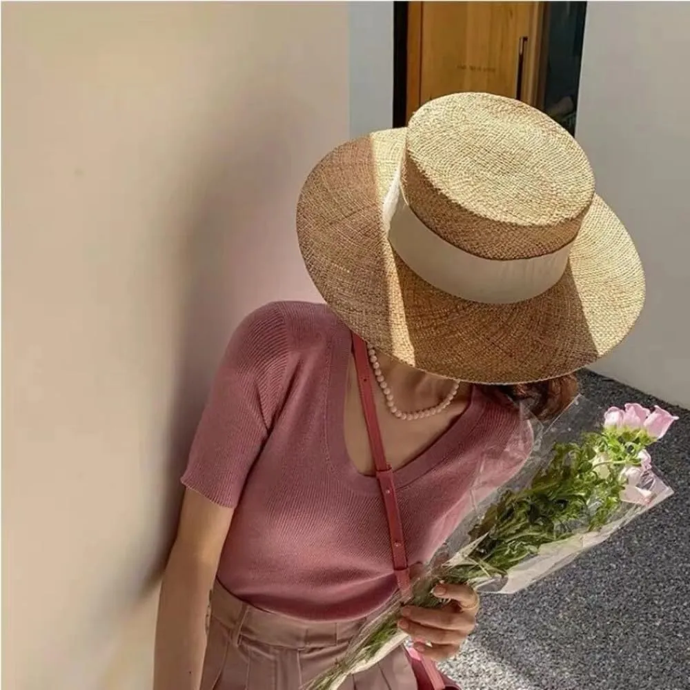 Wide Brim Boater Sun Hat Women Woven Raffia Hat Trimmed with Ribbon UPF 50  Sun Protection Summer Vacation Beach Straw Hat