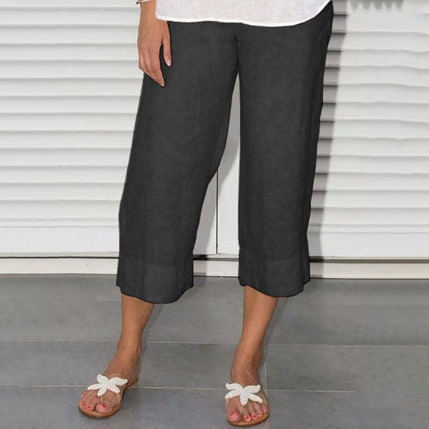 Women Capri Pants for Summer Casual Cotton Linen Plus Size Capris Loose Fitting Soft Cropped Pants with Pockets